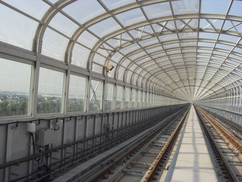 城市道路全封閉式聲屏障設(shè)計方法